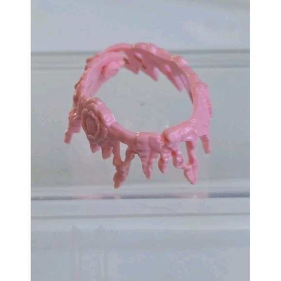 Monster High Honey Swamp Frights Camera Action Pink Belt Doll‎ Accessory - Picture 3 of 3